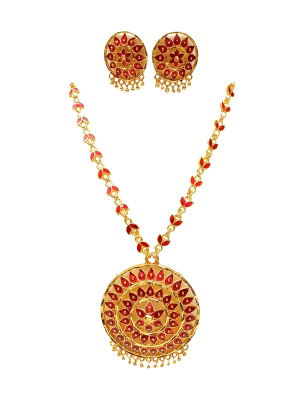 Assamese_Traditional_Gold_Plated_Red_Meenakari_Japi_Chain_Jewellery_Set_For_Women