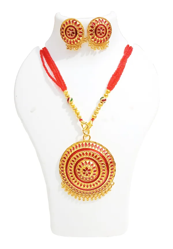 Assamese_Traditional_Gold_Plated_Red_Meenakari_Japi_Tassel_Jewellery_Set_For_Women