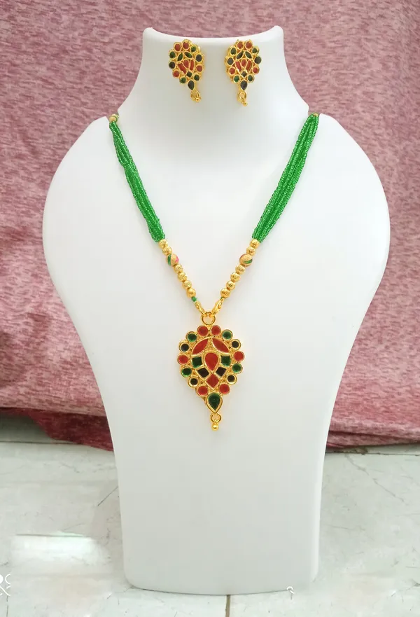 Assamese_Traditional_Gold_Plated_Red_Green_Meenakari_Dugdugi_Tassel_Jewellery_Set_For_Women