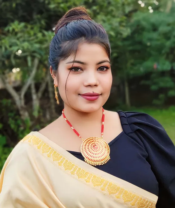 Assamese_Traditional_Gold_Plated_Double_Naka_Red_Meenakari_Japi_Tassel_Jewellery_Set_For_Women_&_Girls