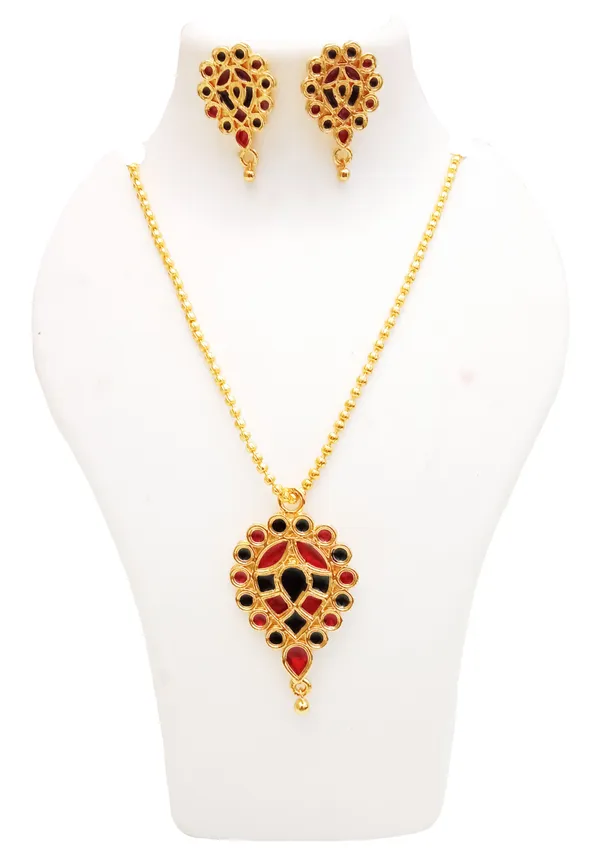 Assamese_traditional_gold_plated__red_black_dugdugi_chain__jewellery__set_for_women