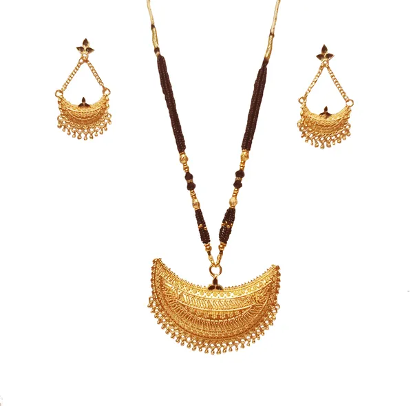 Assamese_Traditional_Gold_Plated_Black_Colour_Zubiri_Tassel_Jewellery_Set_For_Girls_&_Women