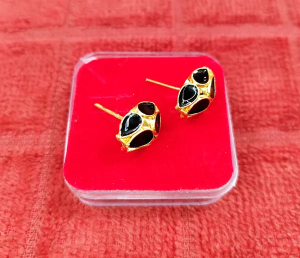 (Pack_Of_2)_Assamese_Traditional_Gold_Plated_Black_Meenakari_Top_Earring_Set_For_Women_&_Girls