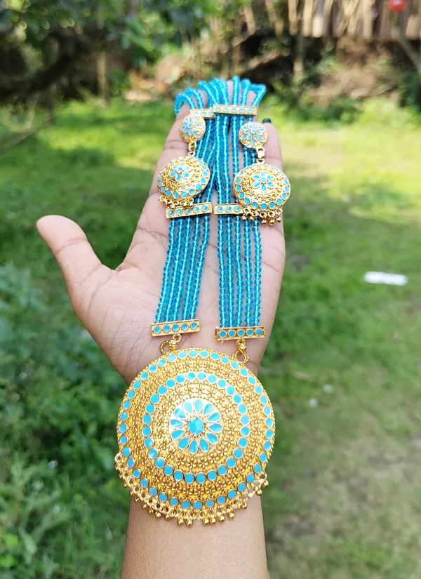 Copper_Based_Assamese_Traditional_Blue_Meenakari_Japi_Jewellery_Set
