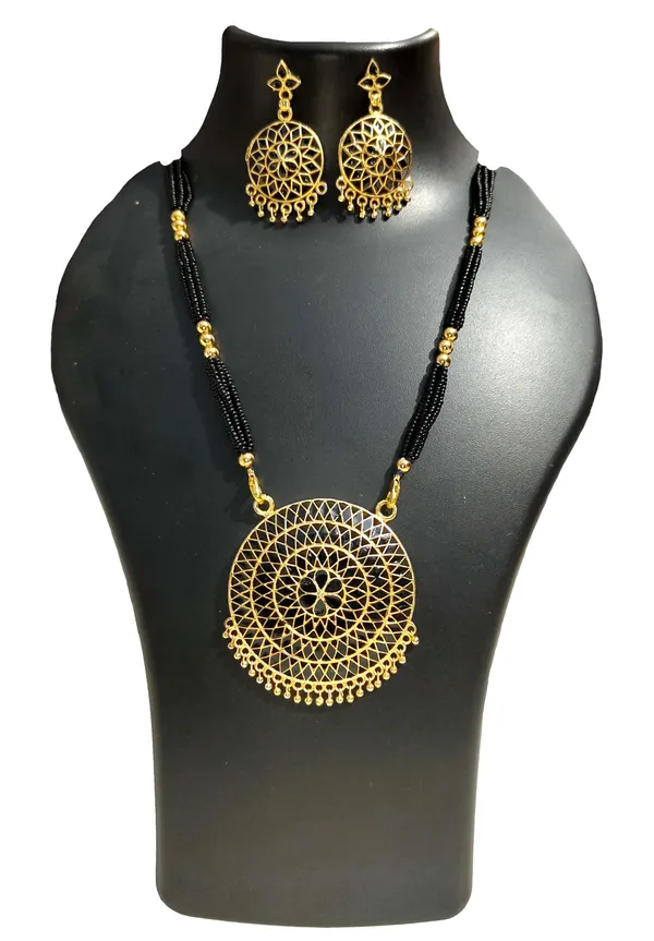 Assamese_Traditional_Double_Naka_Black_Meenakari_Japi_Jewellery_Set