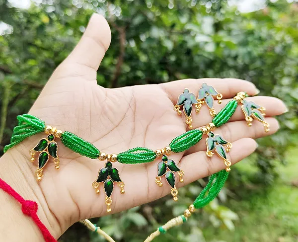 Assamese_Traditional_Gold_Plated_Green_Meenakari_Golpata_Necklace_Set_For_Women_&_Girls