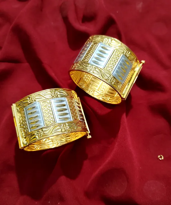 BGGOLD_COPPER_BASED_Traditional_Assamese_Muthi_Kharu