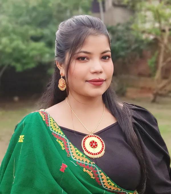 Assamese_Traditional_Red_Meenakari_Japi_Jewellery_Set