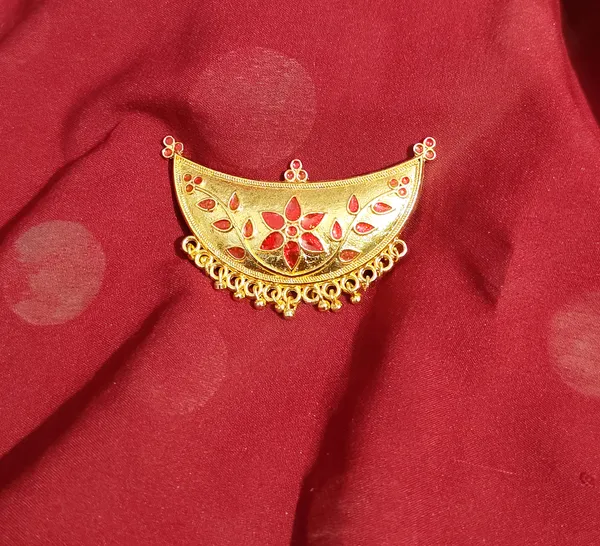 (Pack_Of_2)_Assamese_Traditional_Gold_Plated_Red_Meenakari_Junbiri_Brooch_Pin_For_Women_&_Girls