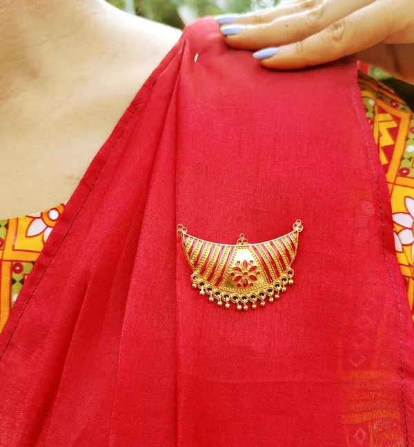 (Pack_Of_2)_Assamese_Traditional_Red_Meenakari_Junbiri_Brooch_Pin