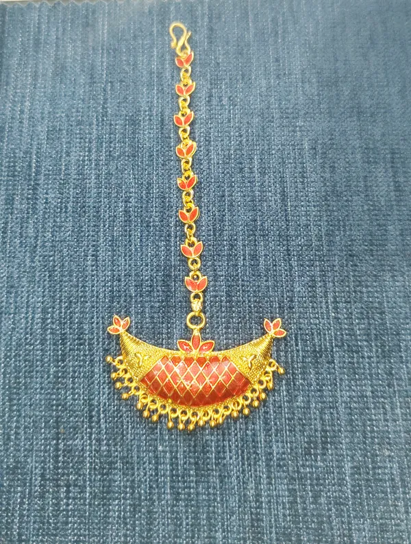 (Pack_Of_2)_Assamese_Traditional_Red_Meenakari_Junbiri_Maang_Tikka