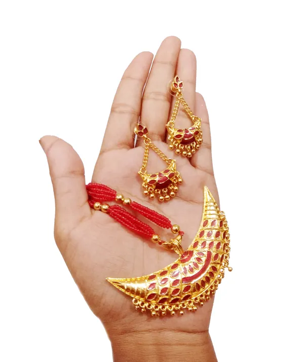 Assamese_Traditional_Red_Meenakari_Junbiri_Jewellery_Set