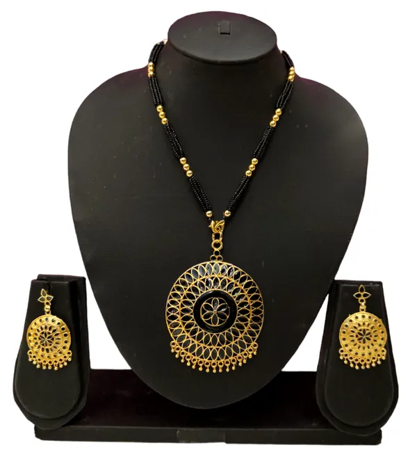 Assamese_Traditional_Black_Meenakari_Japi_Jewellery_Set