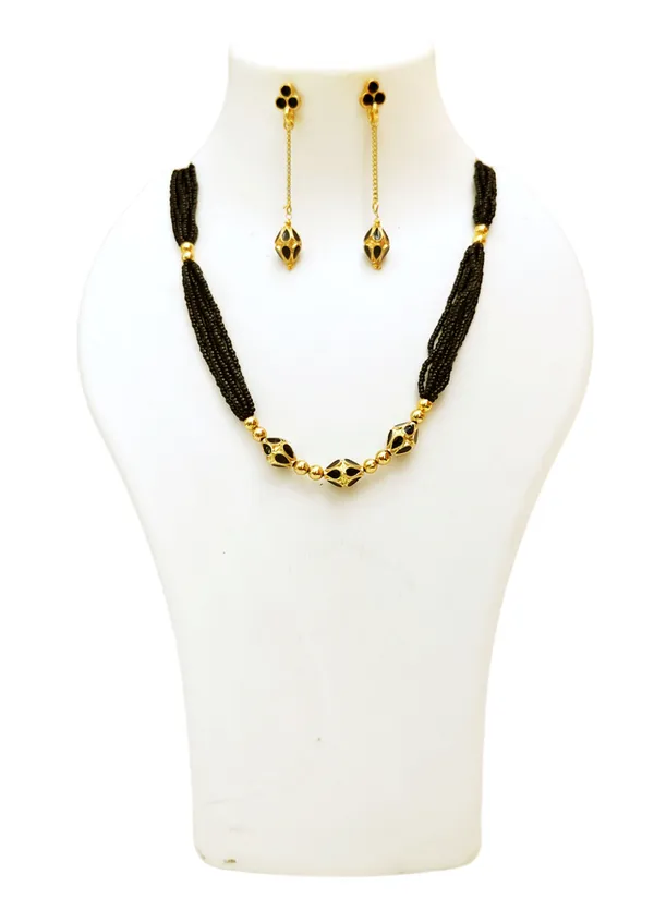 Assamese_Traditional_Black_Meenakari_Moni_Mala_Jewellery_Set