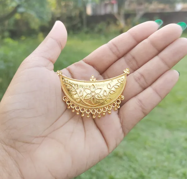 Assamese_Traditional_Junbiri_Brooch_Pin/_Saree_Pin