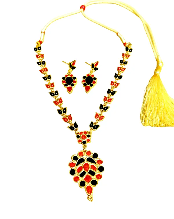Assamese_Traditional_Gold_Plated_Red_Black_Dugdugi_Patti_Chain_Jewellery_Set_For_Girls_&_Women