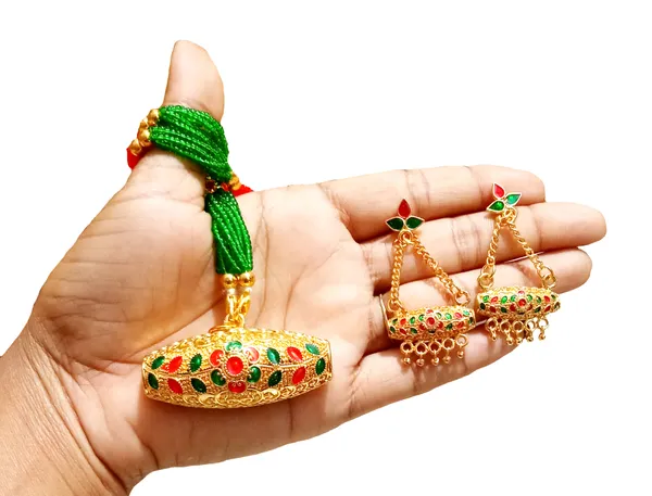 Assamese_Traditional_Red_Green_Meenakari_Dholbiri_Tassel_Jewellery_Set