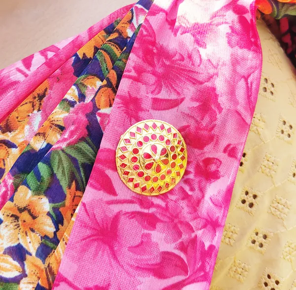 Assamese_Traditional_Red_Meenakari_Japi_Brooch_Pin
