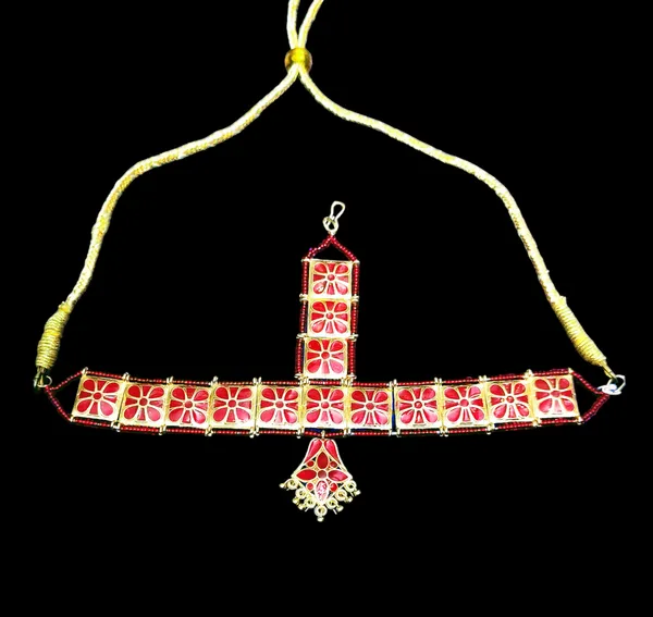 Copper_Based_Assamese_Traditional_Red_Meenakari_Maang_Tikka