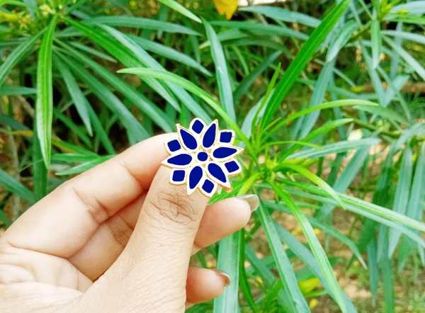 Assamese_Traditional_Copper_Gold_Plated_Blue_Colour_Finger-Ring_For_Girls_&_Women