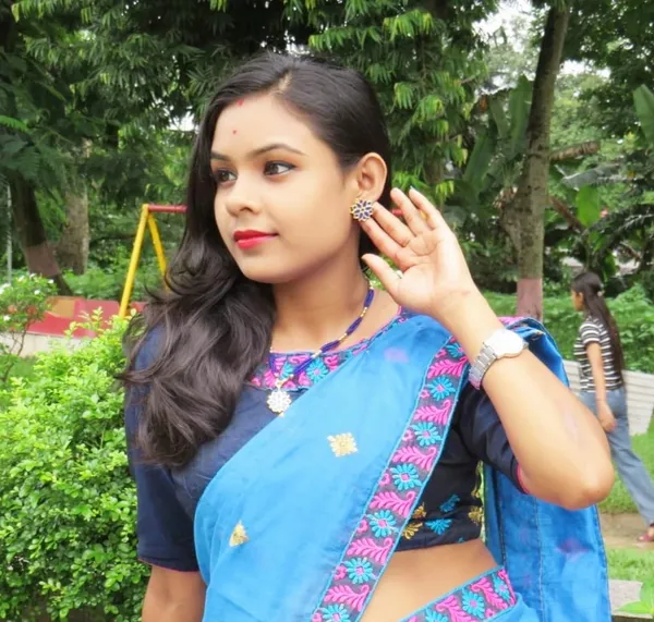 Assamese_Traditional_Blue_Meenakari_Thuriya_Flower_Jewellery_Set