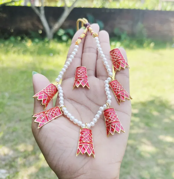 Bggold_Copper_Based_Assamese_Traditional_Gold_Plated_Red_Colour_Golpata_Necklace_Set_For_Women_&_Girls