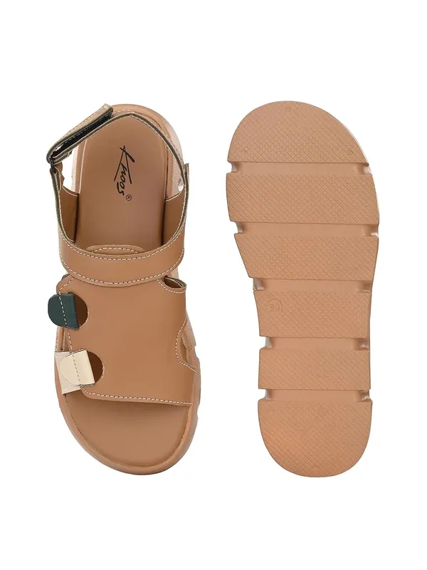 Open_Toe_Flatform_Heels_With_Buckles