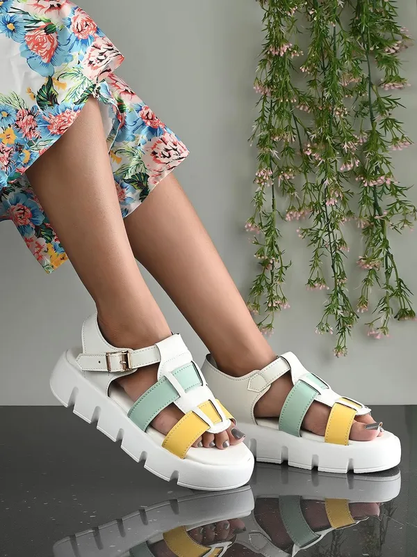 Colourblocked_Open_Toe_Flatform_Heels_With_Backstrap