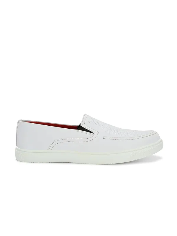 Men_Perforations_Lightweight_Comfort_Insole_Slip-On_Sneakers