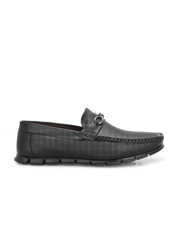 Men_Perforations_Lightweight_Horsebit_Loafers