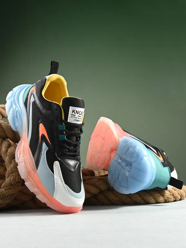 Men_Colourblocked_Lightweight_Comfort_Insole_Mesh_Contrast_Sole_Sneakers