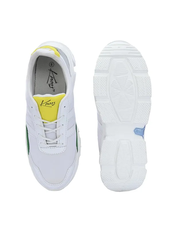 Men_Water_Repellent_Upper_Sneakers