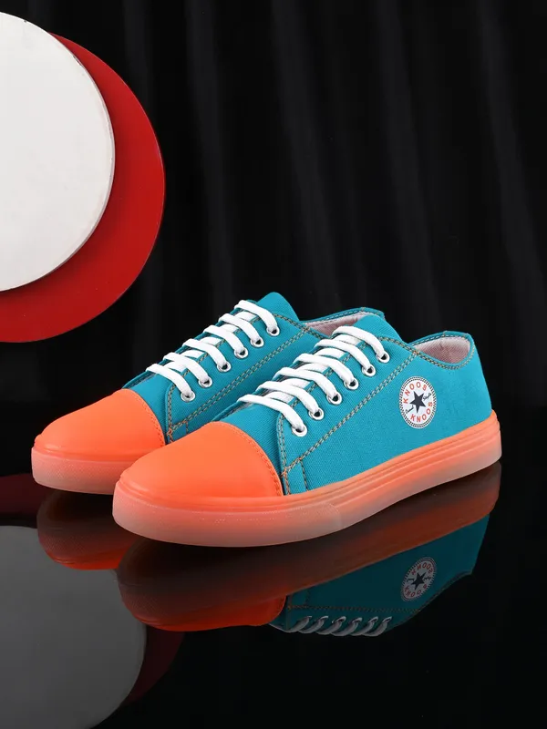 Men_Colourblocked_Canvas_Padded_Insole_Basics_Sneakers