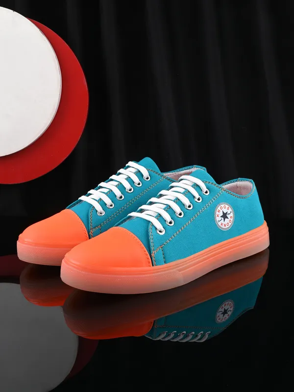 Men_Colourblocked_Canvas_Padded_Insole_Basics_Sneakers