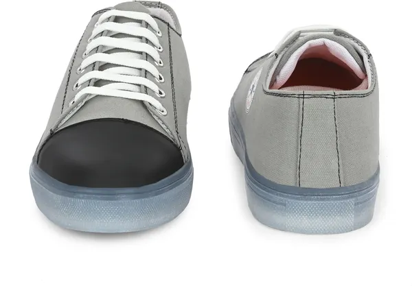 Men_Colourblocked_Padded_Insole_Basics_Canvas_Sneakers