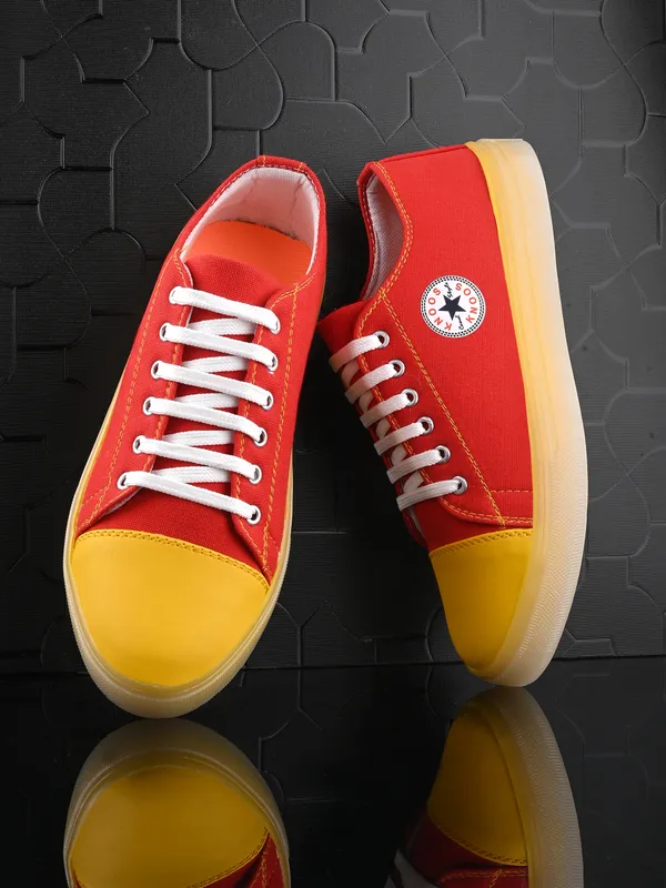 Men_Colourblocked_Canvas_Sneakers