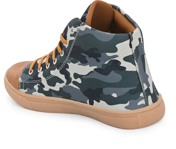 Men_Printed_High-Top_Lightweight_Sneakers