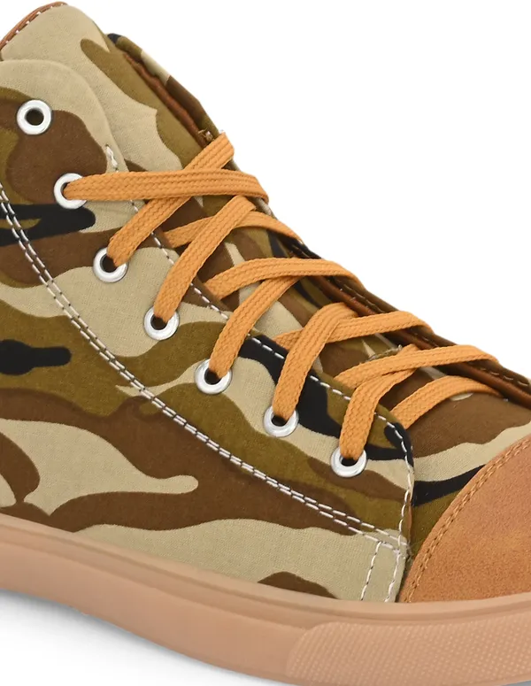 Men_Printed_Lightweight_High-Top_Sneakers