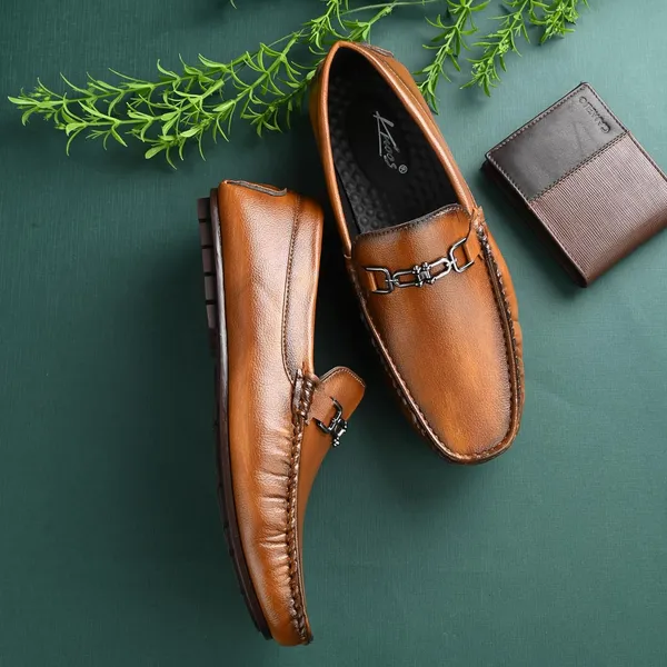 Men_Textured_Lightweight_Loafers