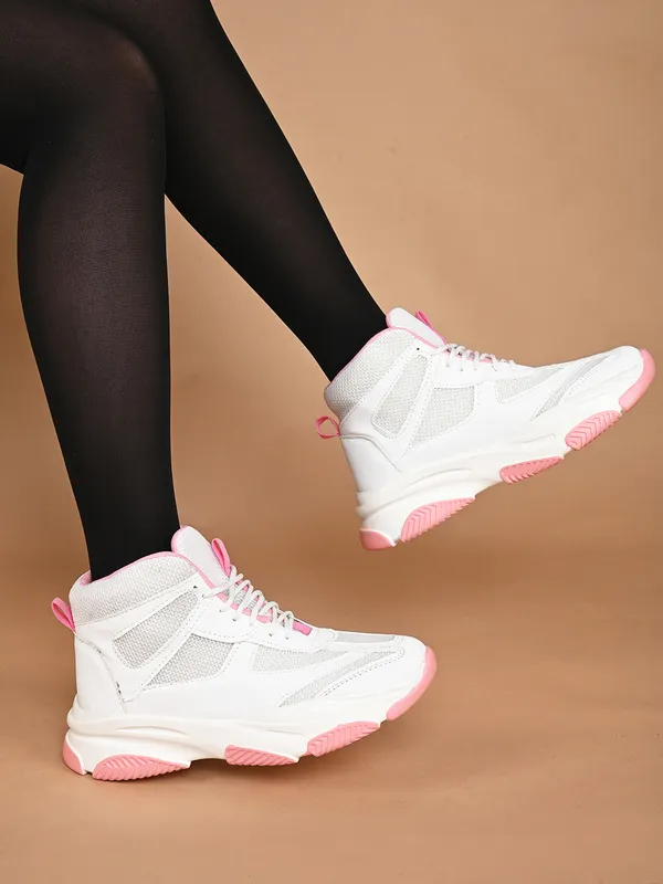 Women_Textured_High-Top_Water_Repellent_Upper_Mesh_Sneakers