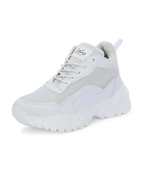 Women_Textured_Mid-Top_Water_Repellent_Upper_Mesh_Sneakers