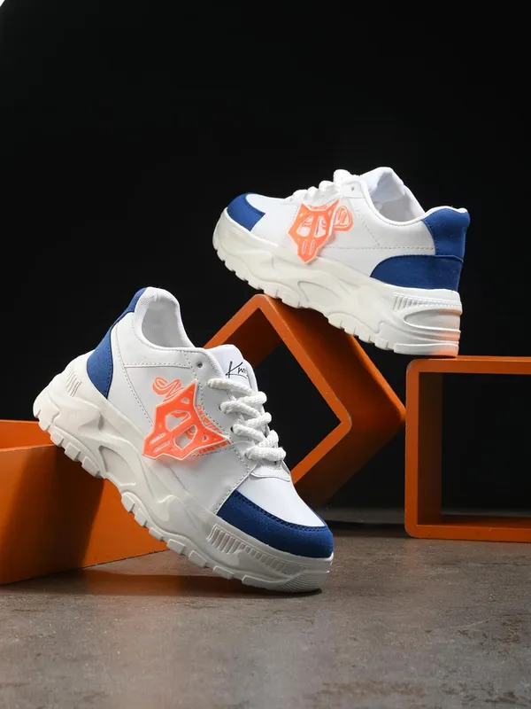 Women_Colourblocked_Mid-Top_Water_Repellent_Upper_Sneakers