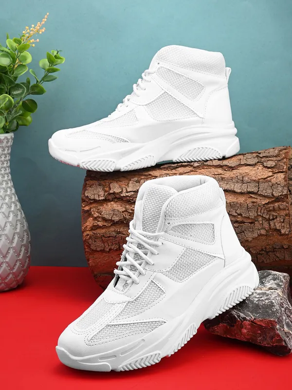 Women_Textured_High-Top_Water_Repellent_Upper_Mesh_Sneakers