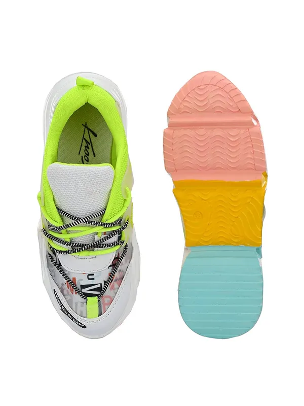 Women_Printed_Comfort_Insole_Basics_Sneakers