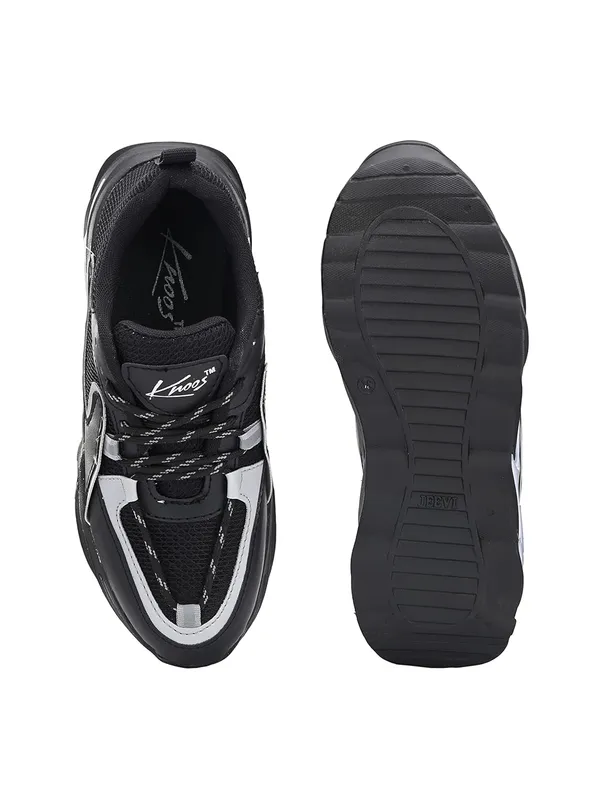 Women_Woven_Design_Sneakers