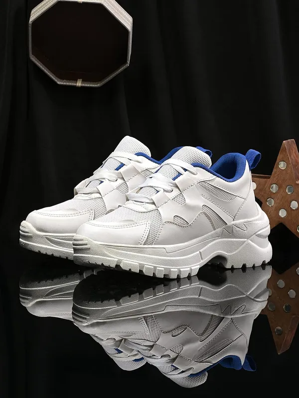 Women_Woven_Design_Sneakers