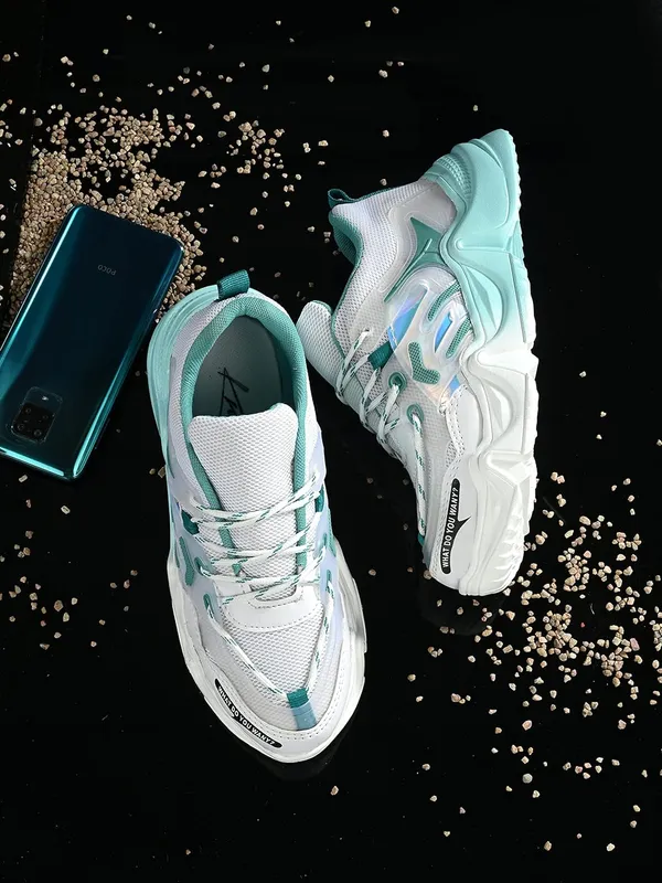 Women_Colourblocked_Sneakers