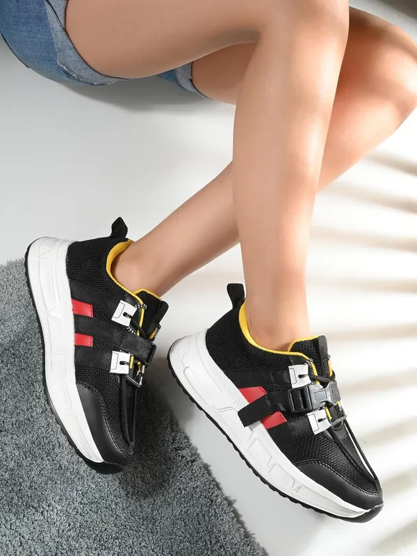 Women_Round_Toe_Water_Repellent_Upper_Mesh_Sneakers