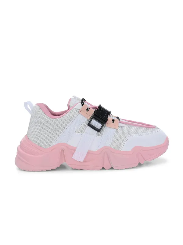 Women_Colourblocked_Round_Toe_Water_Repellent_Upper_Mesh_Sneakers