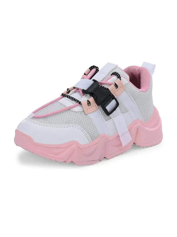 Women_Colourblocked_Round_Toe_Water_Repellent_Upper_Mesh_Sneakers